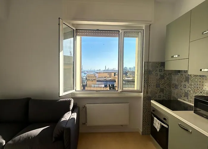 Centro Storico Genova - Vista Lanterna